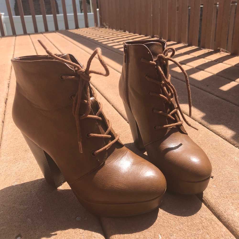 Brash Heel Boot